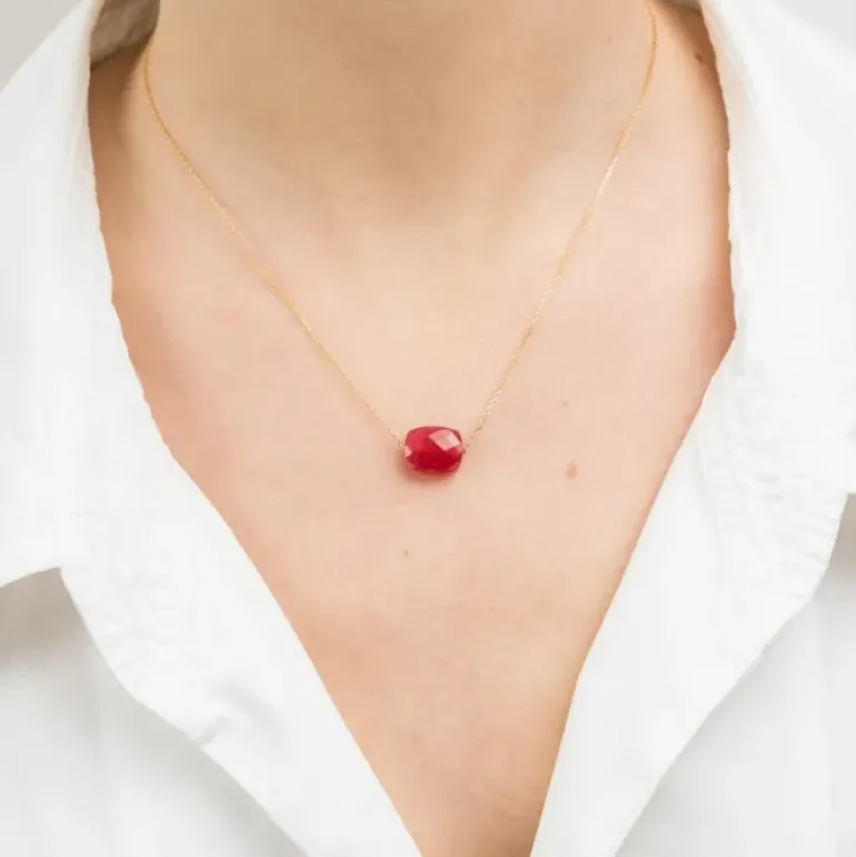 COLLIER OR JAUNE COUSSIN QUARTZ ROUGE